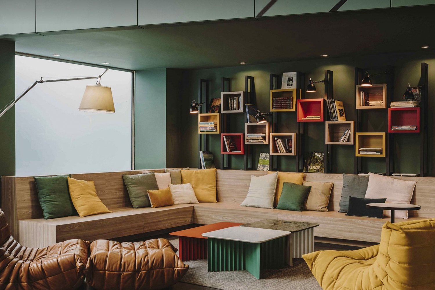 Luxury Superyacht Game Tables and Furniture for Indoors and Outdoors