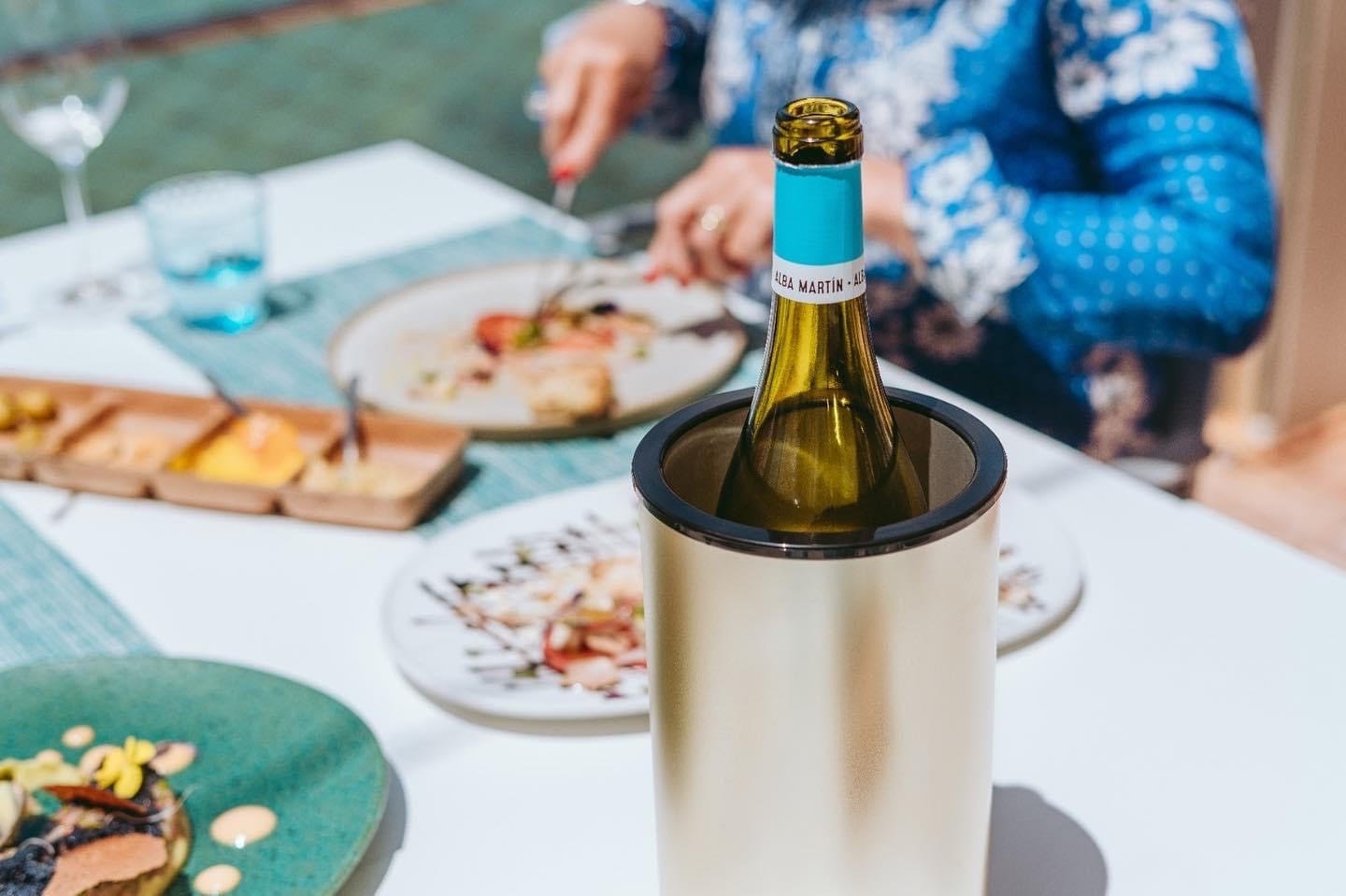 Superyacht Wine Coolers / Superyacht Champagne Coolers / Superyacht Drinks Coolers / Superyacht Ice Bucket / Superyacht Champagne Bucket