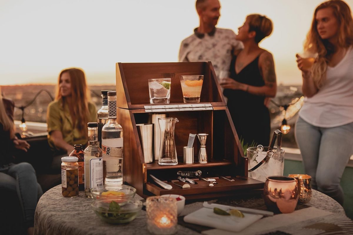 Superyacht Picnic Solutions / Superyacht Outdoor Solutions / Superyacht Bar Accessories / Superyacht Tabletop Accessories