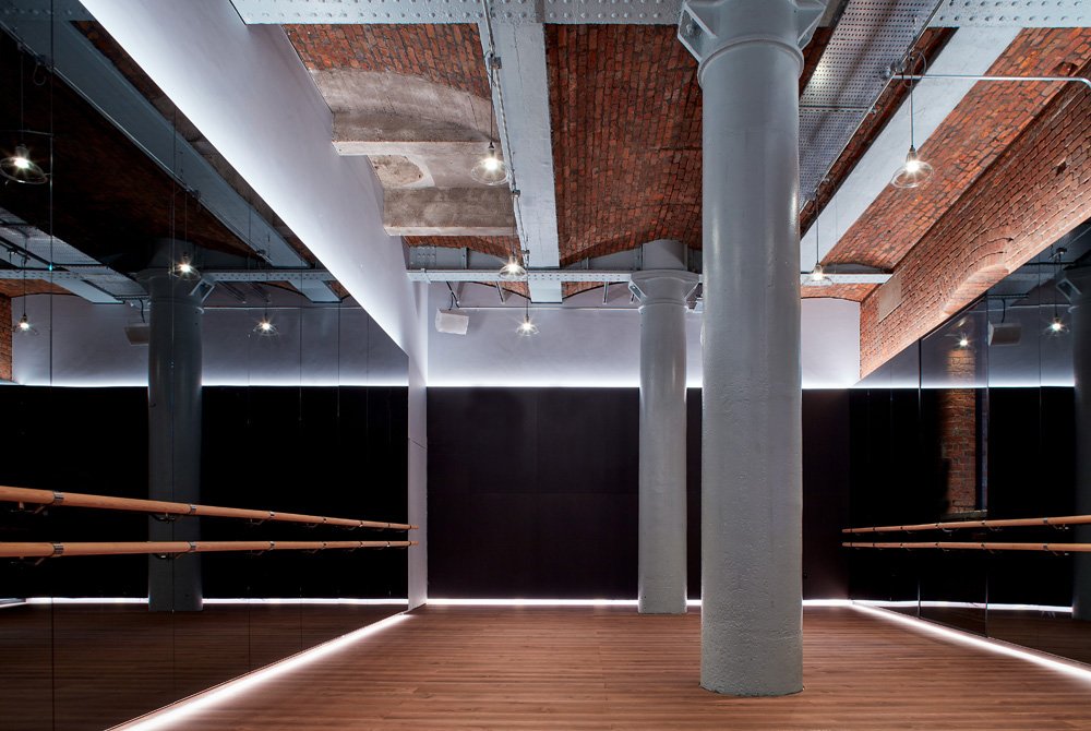 Framed and Frameless Glass