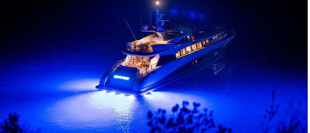 Premium Underwater Lighting For Superyachts