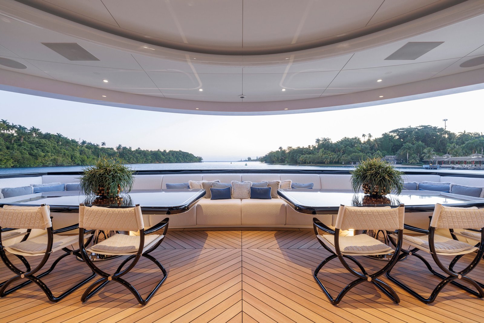 Bespoke Superyacht Marine Furniture