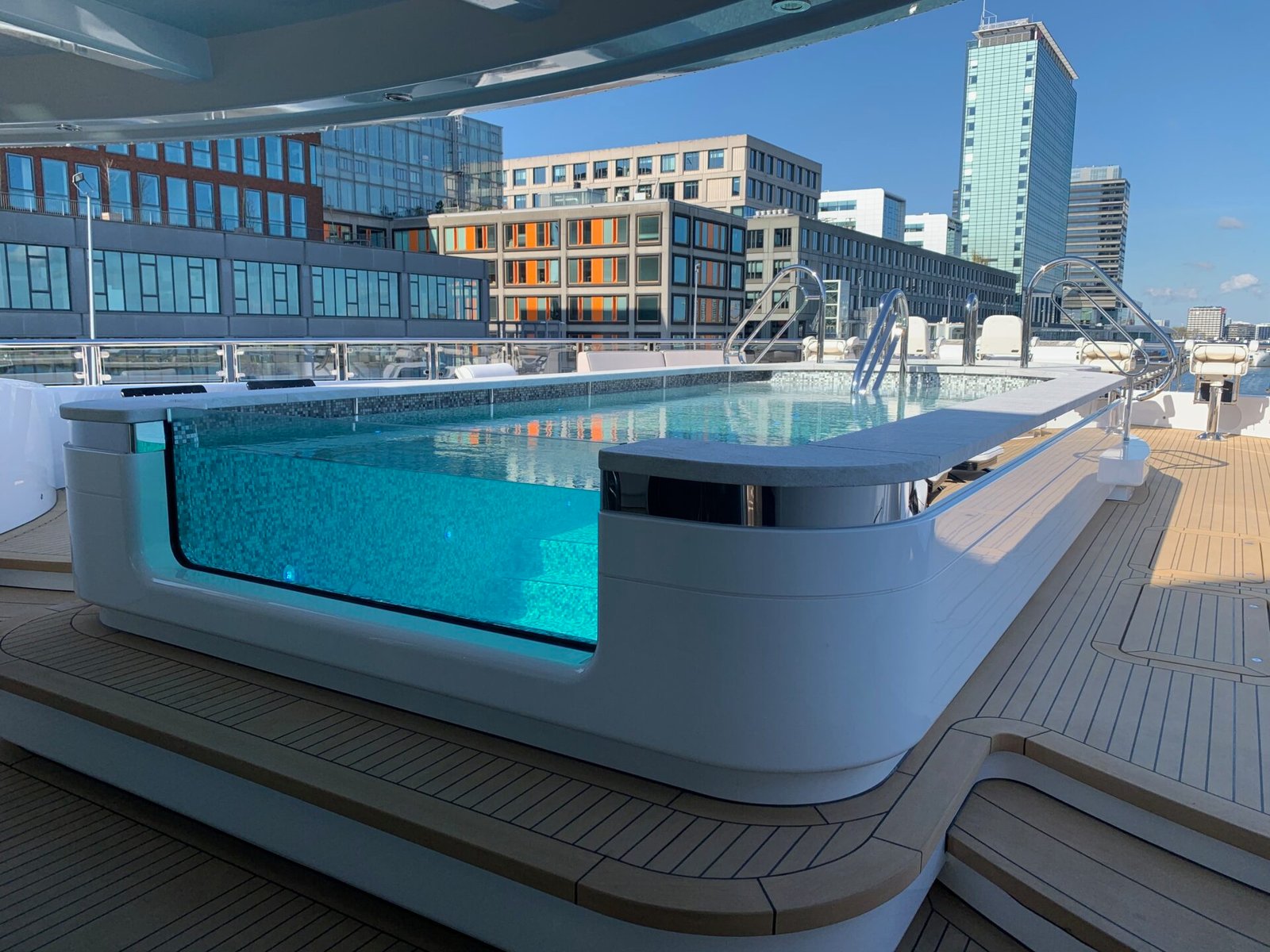 Bespoke Structural Composites For Superyachts
