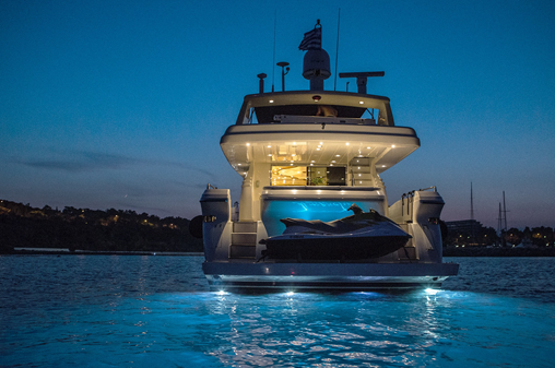 Premium Underwater Lighting For Superyachts