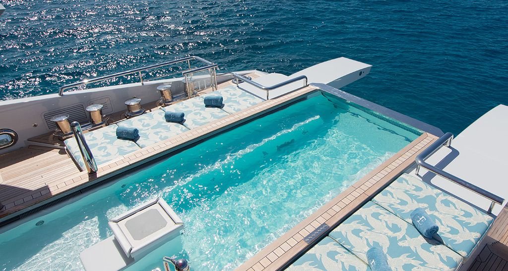 Beach Clubs Continue to Shape Modern Superyacht Design